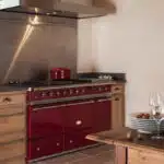Fourneaux rouge