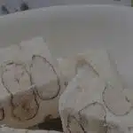 Morceau de nougat blanc