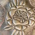 Mise en relief d'un tissus