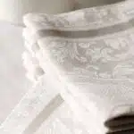 Serviette de tables pliées