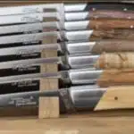 Coffret de 8 couteaux, manche bois