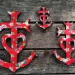 Décoration murale forme croix de Camargue