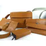 Maroquinerie artisanale : des articles en cuir marron