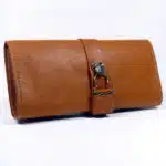 un étui pour 3 montres en cuir marron