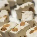 Nougats coupé en morceaux