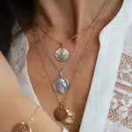 Bijous personnalisé - 3 pendentifs avec médailles