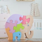 Puzzle en relief en forme d'éléphant (en bois)